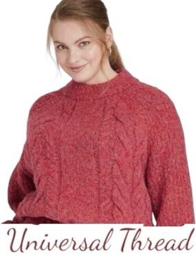 XXL Universal Thread Sweater with Cableknit Detail